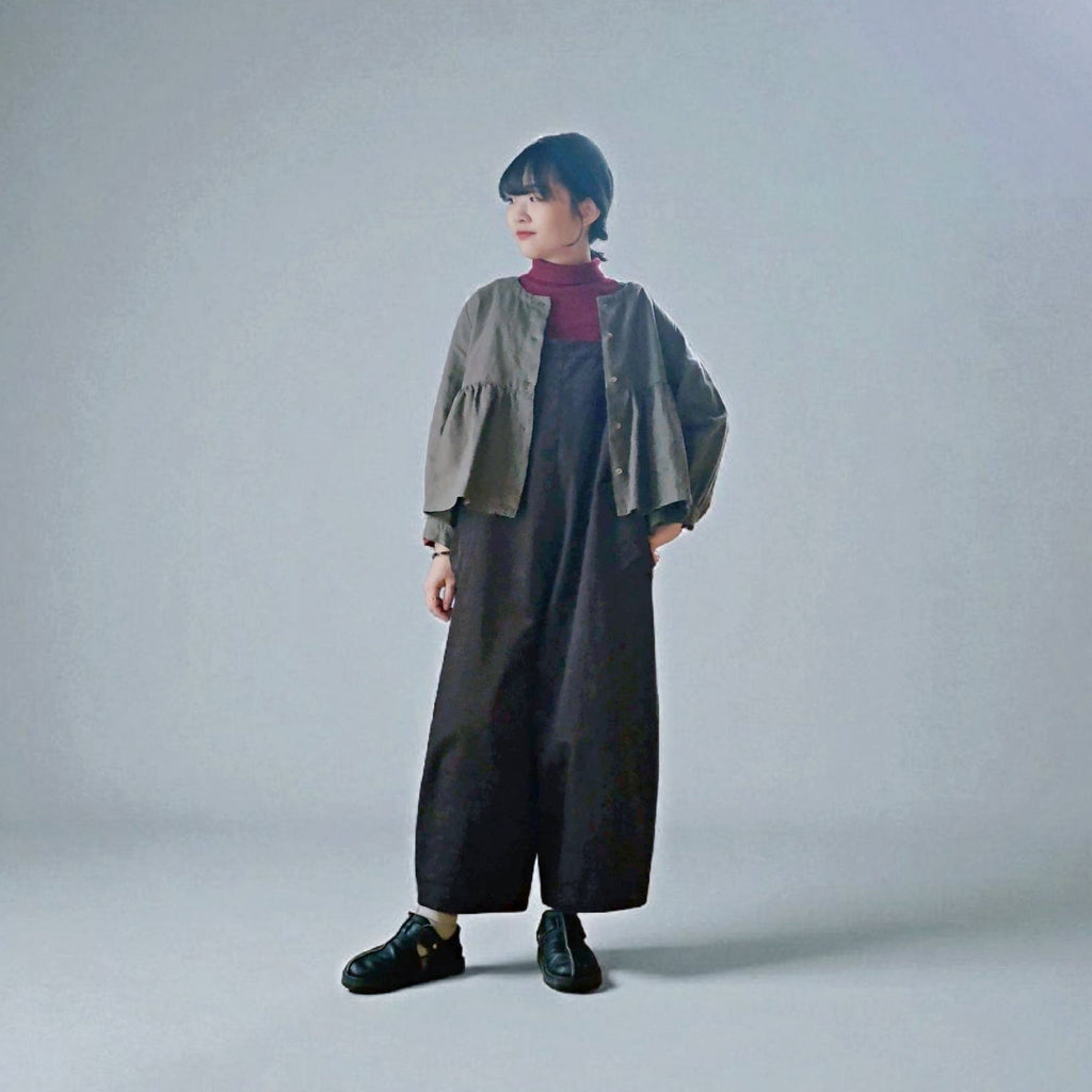 スタイルアップが叶う、ギャザーブラウス